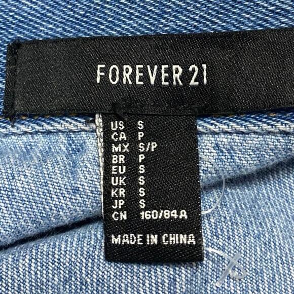 Forever 21 Women Blue Long Sleeve Distressed Button Up Denim Jean Jacket Size S - Picture 4 of 4